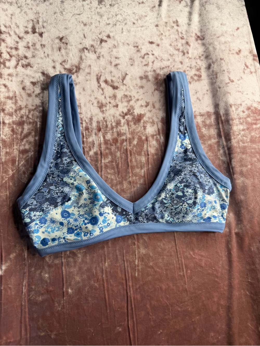 aerie Blue Floral Wireless Swim Bralette women’s medium